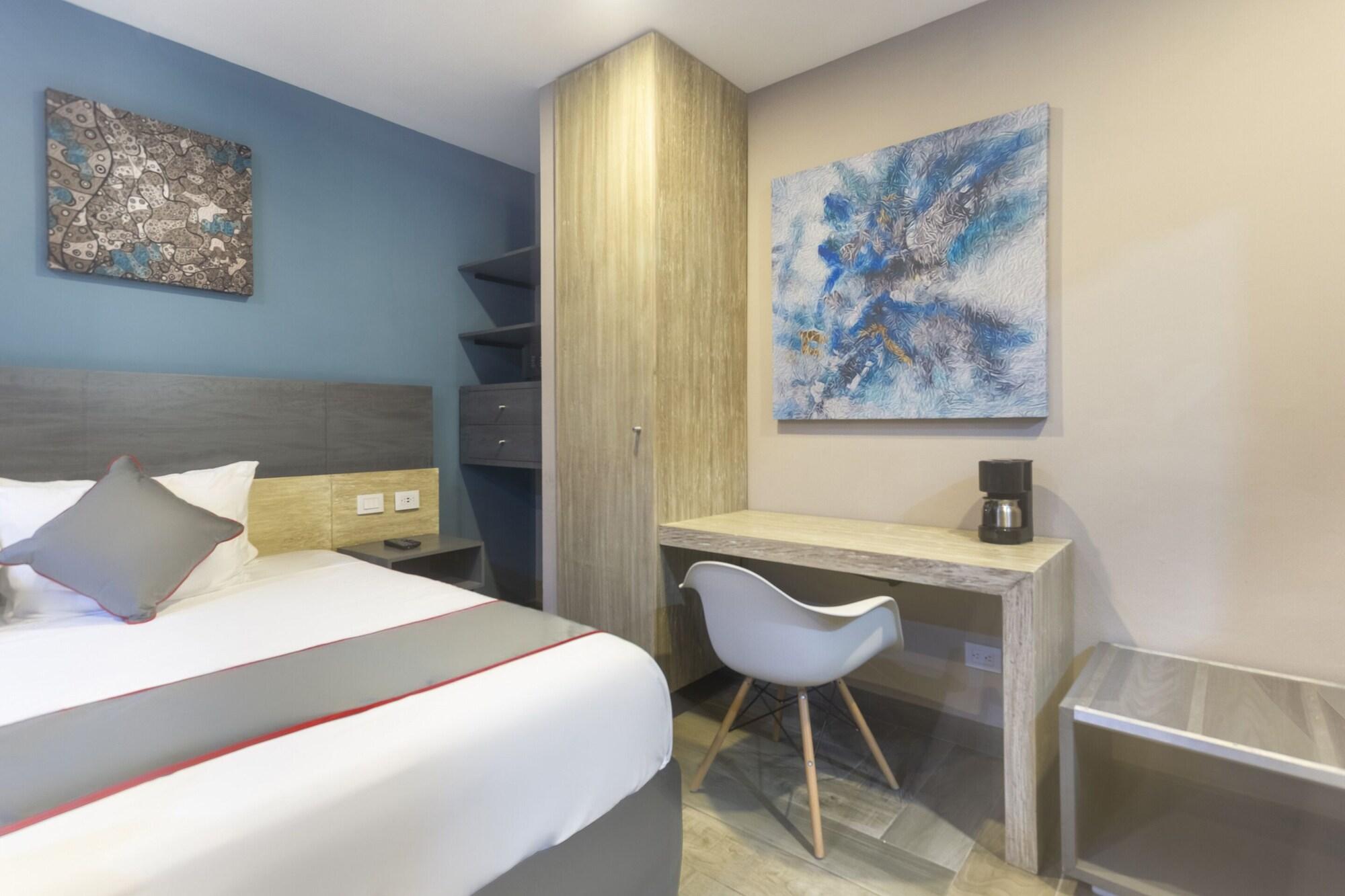 Bfh Attraction Deluxe Hotel Playa del Carmen Extérieur photo