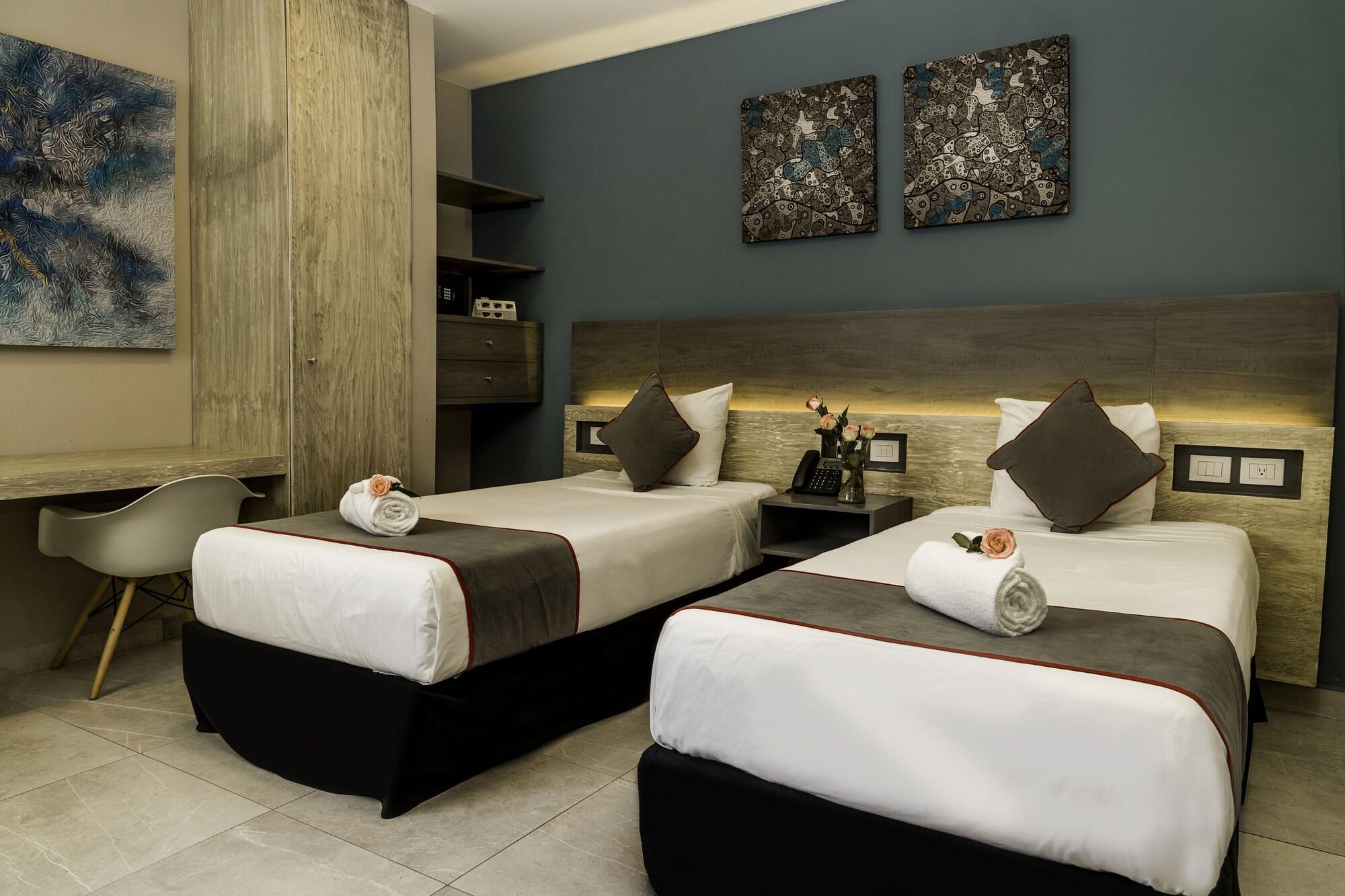 Bfh Attraction Deluxe Hotel Playa del Carmen Extérieur photo