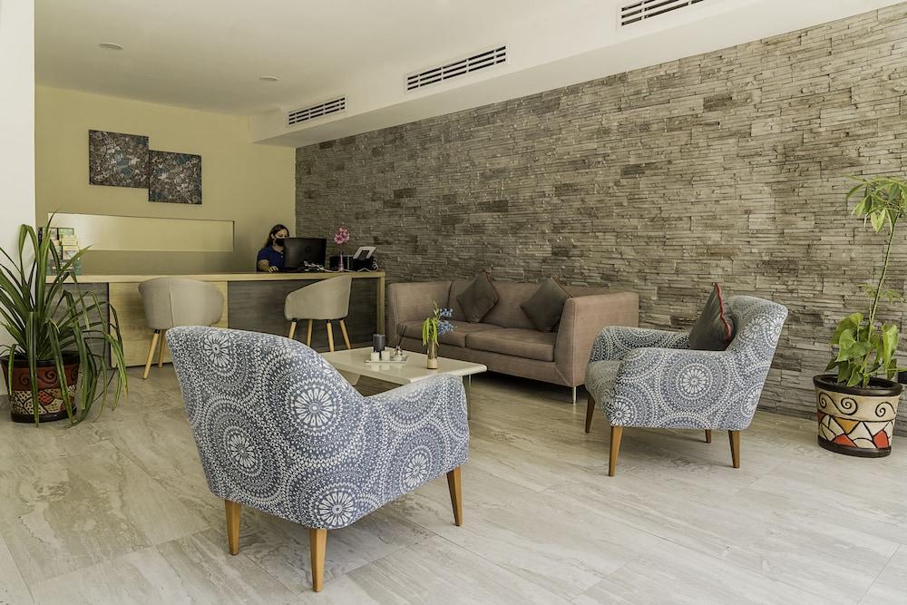 Bfh Attraction Deluxe Hotel Playa del Carmen Extérieur photo