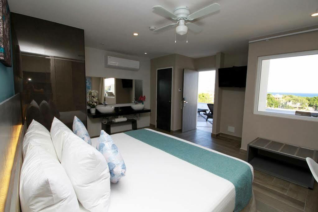 Bfh Attraction Deluxe Hotel Playa del Carmen Extérieur photo